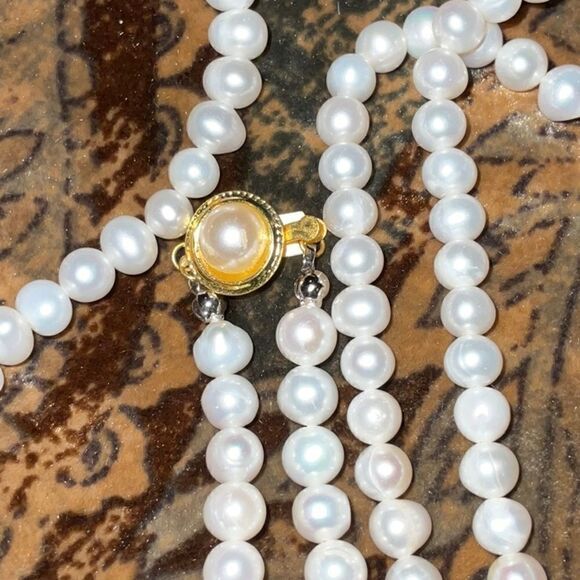 Natural Freshwater Pearls  - Picture 2 of 3